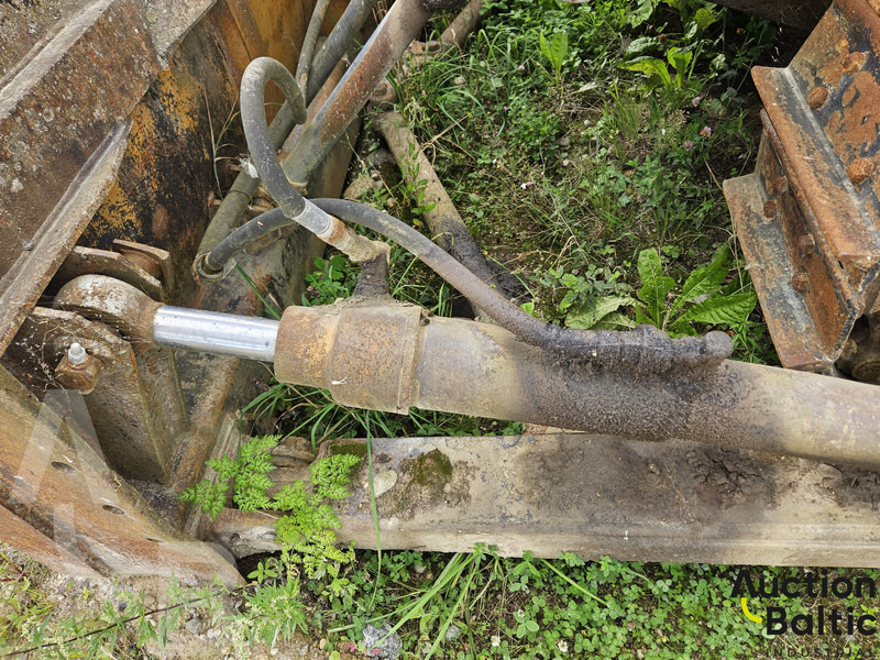 Булдозер Onbekend T-170: снимка 19