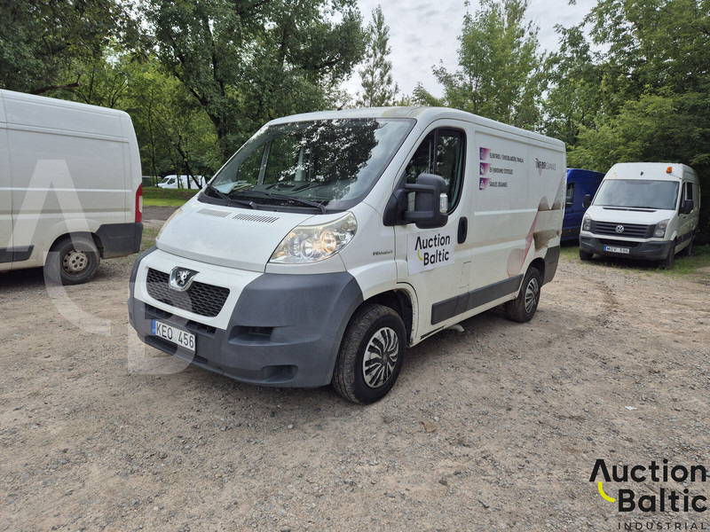 Peugeot Boxer - Малък ван: снимка 1 Peugeot Boxer - Малък ван: снимка 1