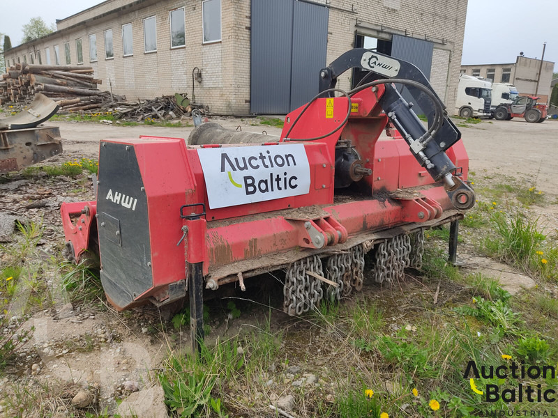 Prinoth RFL 700-2300U - Дробилка за дървесина: снимка 2 Prinoth RFL 700-2300U - Дробилка за дървесина: снимка 2