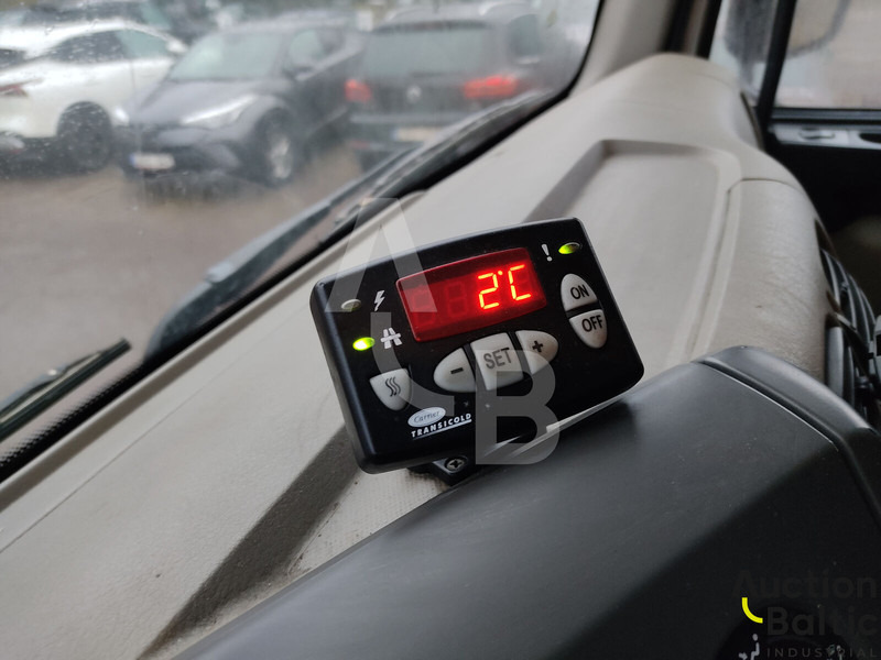 Рефрижератор камион Renault Midlum 240.18: снимка 8