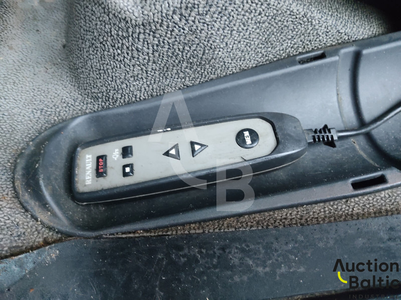 Рефрижератор камион Renault Midlum 240.18: снимка 11