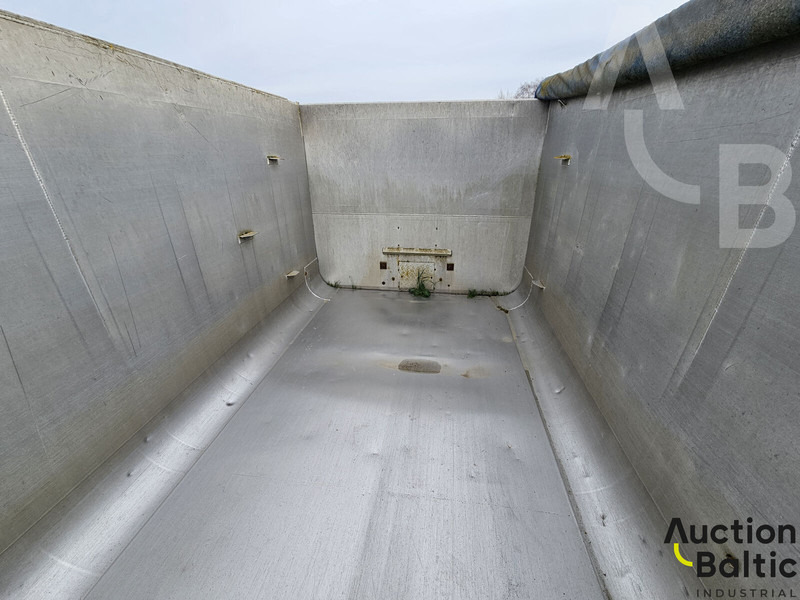 SDC - Брезентово полуремарке: снимка 5 SDC - Брезентово полуремарке: снимка 5