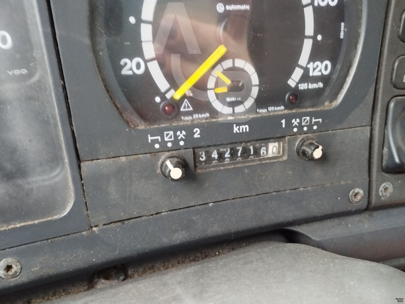 Scania B4X2 ATL - Камион цистерна: снимка 5 Scania B4X2 ATL - Камион цистерна: снимка 5