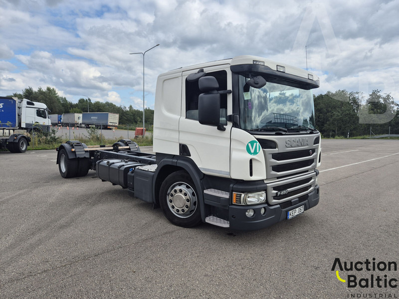 Scania P 450 - Шаси кабина: снимка 2 Scania P 450 - Шаси кабина: снимка 2
