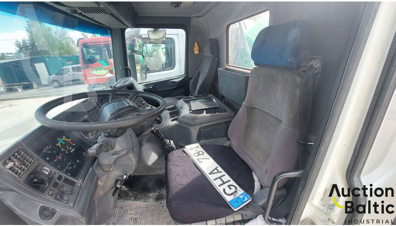 Scania P 94 GB - Бетоновоз: снимка 5 Scania P 94 GB - Бетоновоз: снимка 5