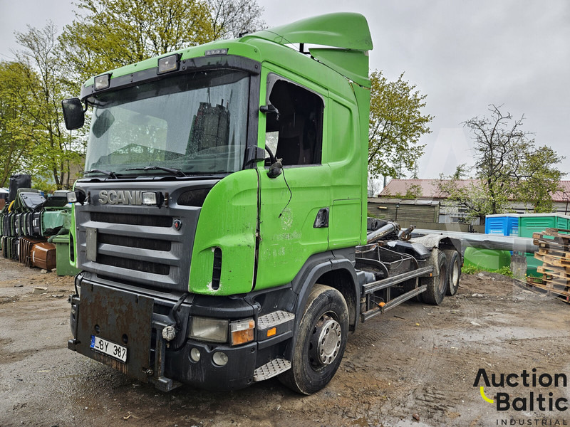 Scania R480 LB6X224HNA - Мултилифт с кука камион: снимка 2 Scania R480 LB6X224HNA - Мултилифт с кука камион: снимка 2