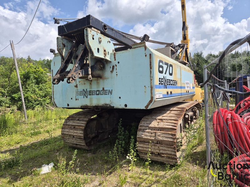 Sennebogen 670R - Верижен кран: снимка 5 Sennebogen 670R - Верижен кран: снимка 5