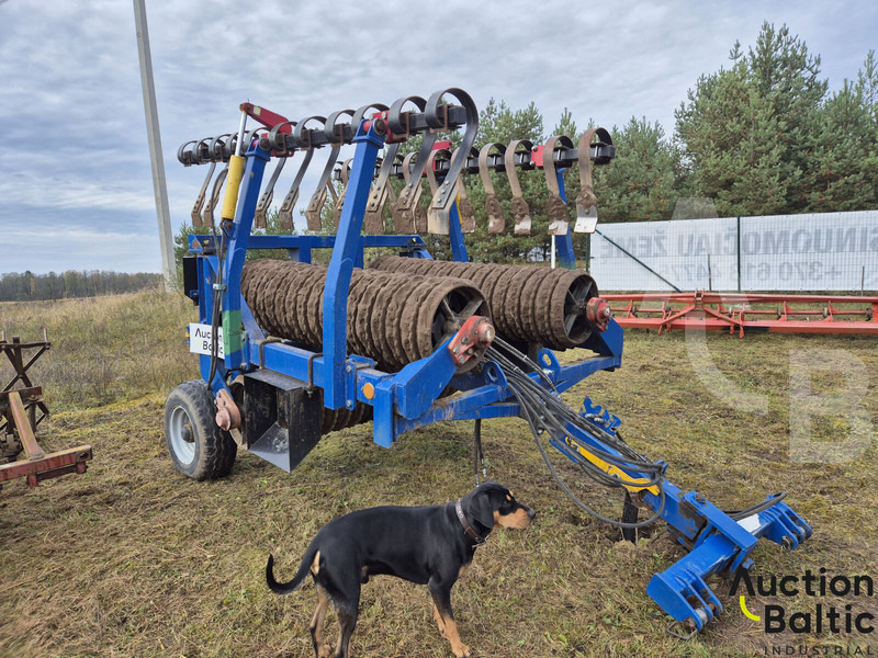 Servis Traktor KZK "Olvia-6A" - Селскостопански валяк: снимка 2 Servis Traktor KZK "Olvia-6A" - Селскостопански валяк: снимка 2