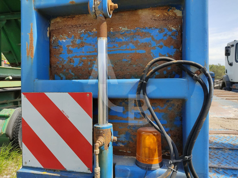 Stokota S3N - Нискорамна площадка полуремарке: снимка 5 Stokota S3N - Нискорамна площадка полуремарке: снимка 5