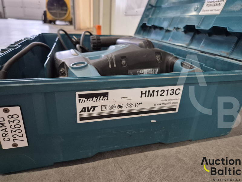 Makita HM1213C - Строителна техника: снимка 3 Makita HM1213C - Строителна техника: снимка 3
