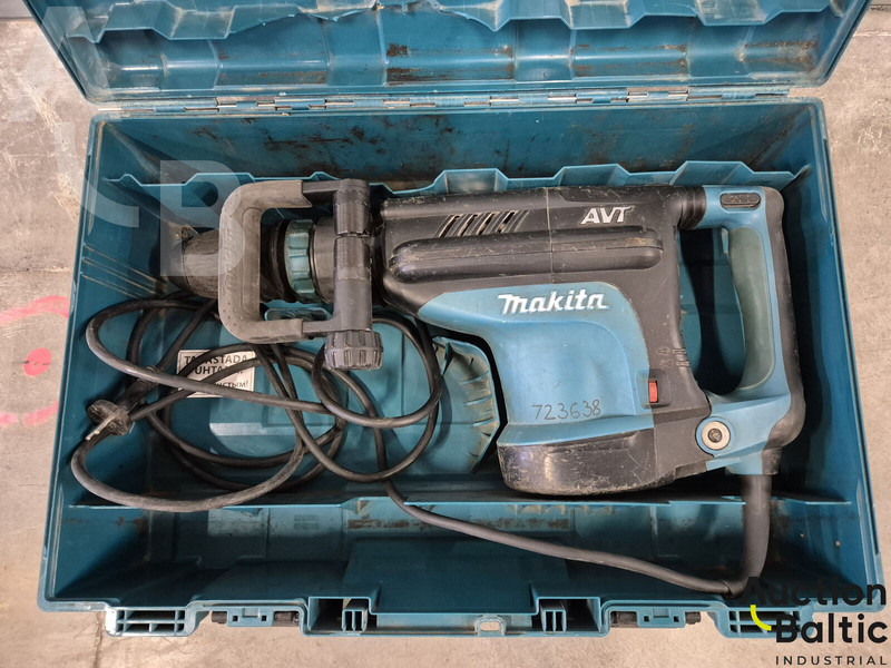 Makita HM1213C - Строителна техника: снимка 1 Makita HM1213C - Строителна техника: снимка 1
