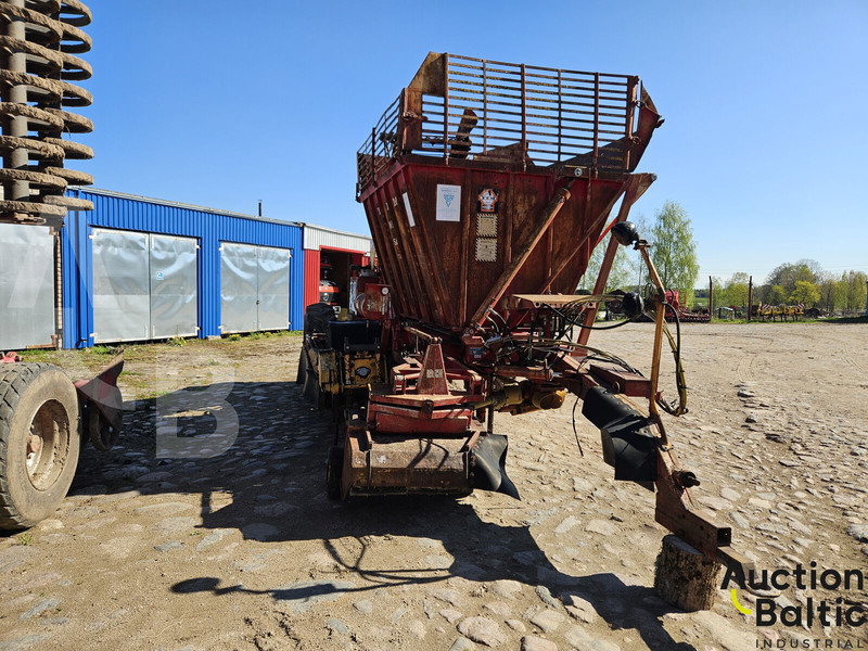 TIM MII SA T-85 - Зърнокомбайн: снимка 5 TIM MII SA T-85 - Зърнокомбайн: снимка 5