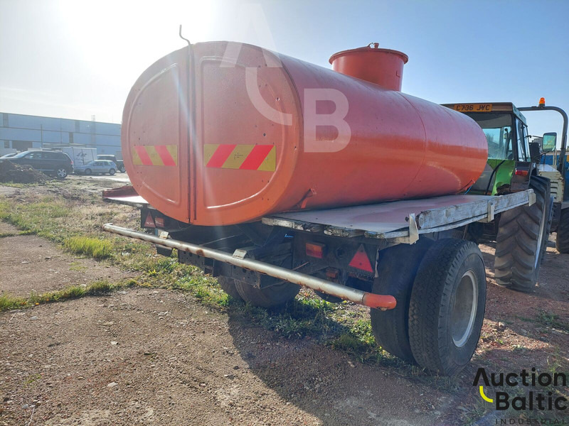 Trailer for transporting and watering water - Ремарке цистерна: снимка 3 Trailer for transporting and watering water - Ремарке цистерна: снимка 3
