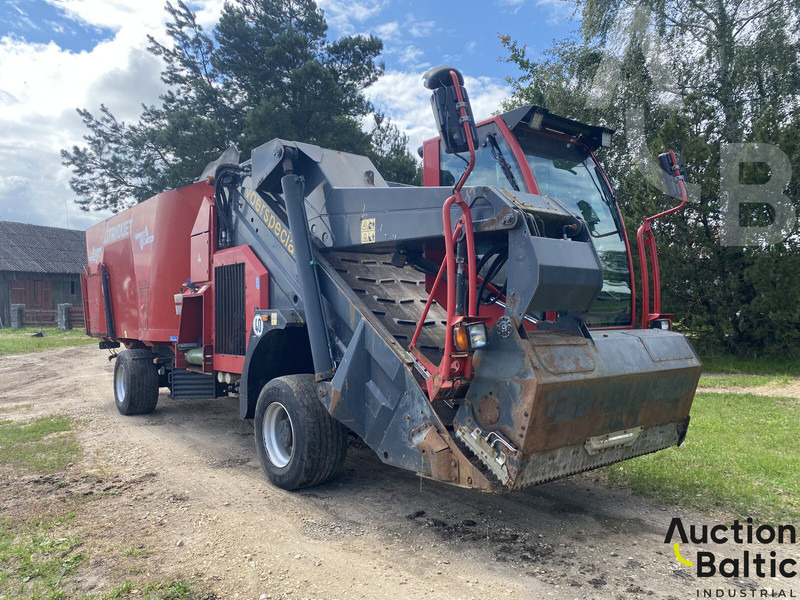 Trioliet TRIOTRAC 2-2000 - Техника за животновъдство: снимка 2 Trioliet TRIOTRAC 2-2000 - Техника за животновъдство: снимка 2