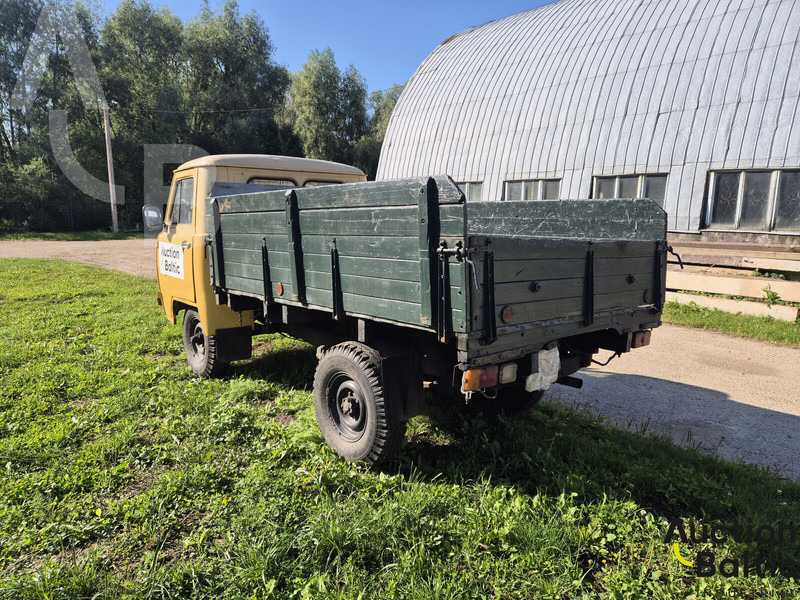 UAZ UAZ 3303 - Бордови бус: снимка 4 UAZ UAZ 3303 - Бордови бус: снимка 4