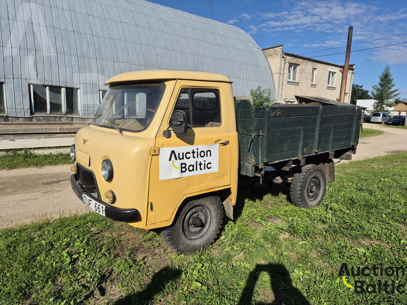 UAZ UAZ 3303 - Бордови бус: снимка 1 UAZ UAZ 3303 - Бордови бус: снимка 1