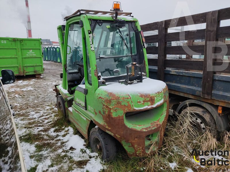 UniCarriers 30 - Дизелов мотокар: снимка 2 UniCarriers 30 - Дизелов мотокар: снимка 2