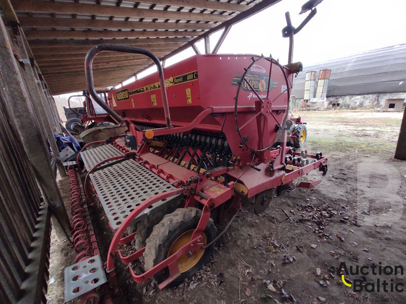 Vaderstad Rapid400C - Машина за сеене: снимка 4 Vaderstad Rapid400C - Машина за сеене: снимка 4
