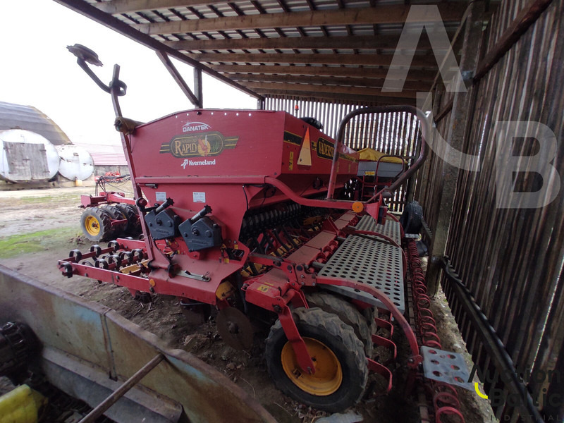 Vaderstad Rapid400C - Машина за сеене: снимка 3 Vaderstad Rapid400C - Машина за сеене: снимка 3