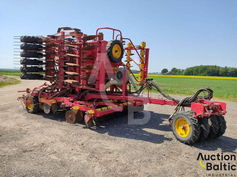 Vaderstad RapidA600S - Комбинирана сеялка: снимка 2 Vaderstad RapidA600S - Комбинирана сеялка: снимка 2
