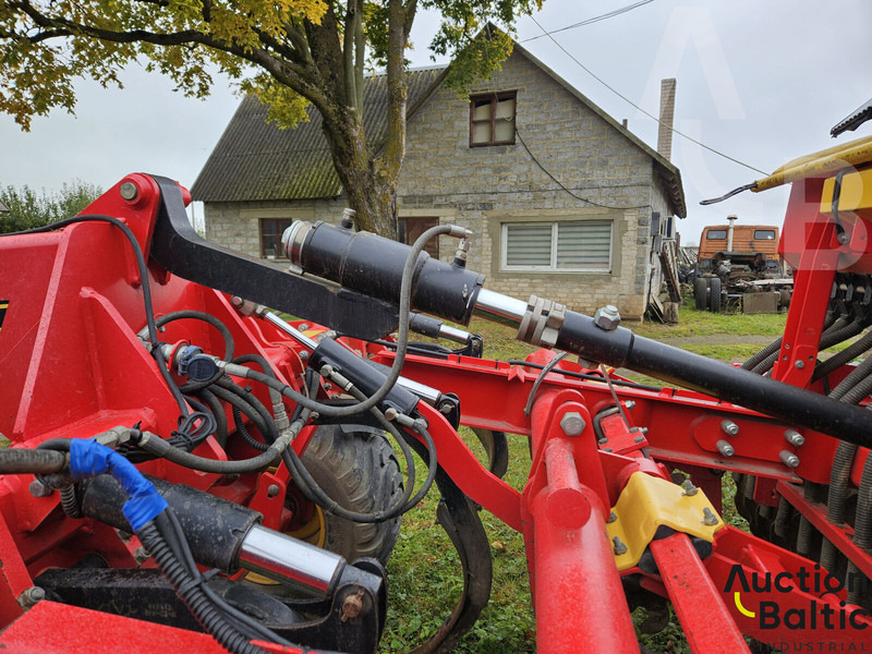 Vaderstad TD300 - Комбинирана сеялка: снимка 5 Vaderstad TD300 - Комбинирана сеялка: снимка 5