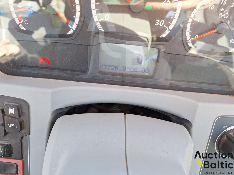 Valtra T 194 A - Трактор: снимка 5 Valtra T 194 A - Трактор: снимка 5