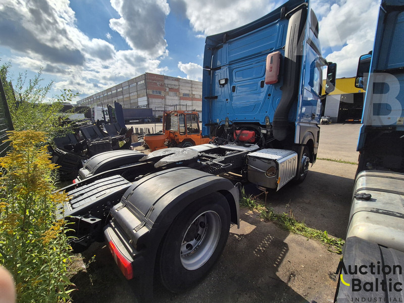 Mercedes-Benz Actros 1842 - Влекач: снимка 4 Mercedes-Benz Actros 1842 - Влекач: снимка 4