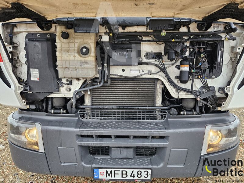 Влекач Renault Rimo Adero 1 R: снимка 12 Влекач Renault Rimo Adero 1 R: снимка 12