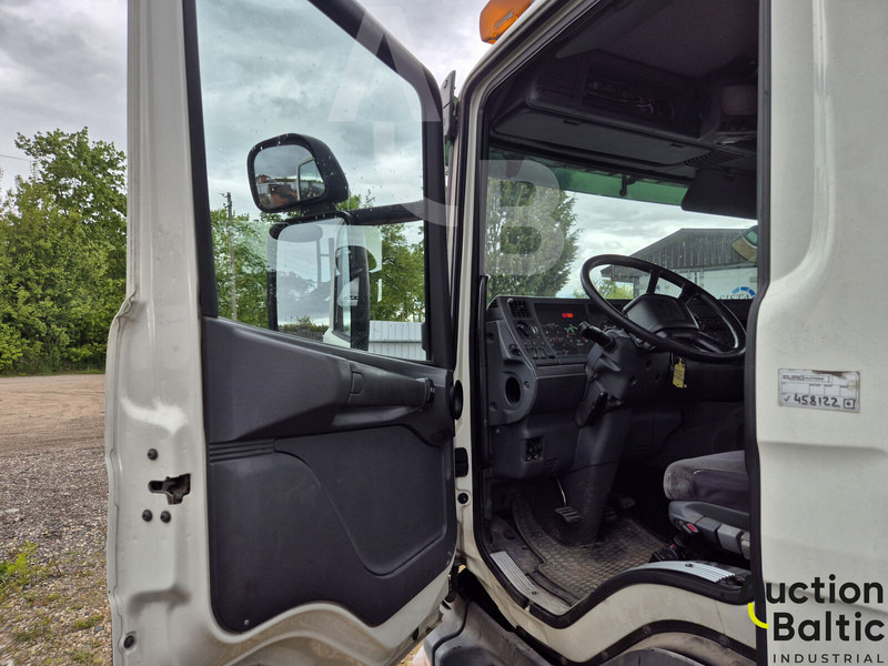 Scania P 94-260 - Влекач: снимка 4 Scania P 94-260 - Влекач: снимка 4