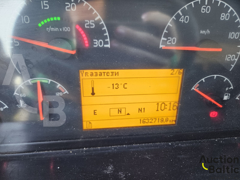 Влекач Volvo FH12: снимка 8