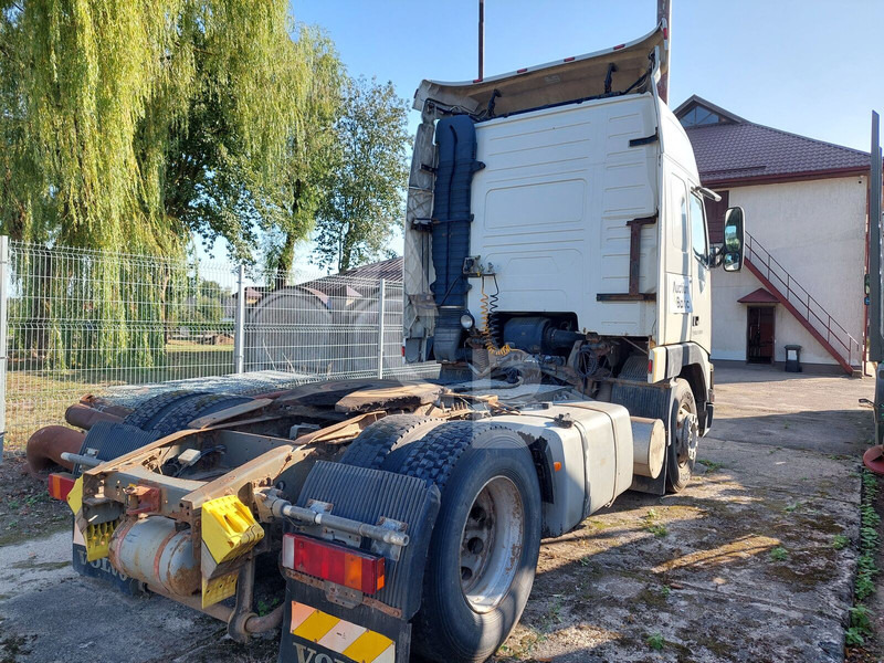Volvo FH12 - Влекач: снимка 3 Volvo FH12 - Влекач: снимка 3