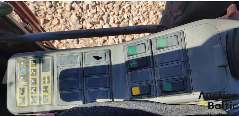 Верижен багер Volvo EC 210 B N LC: снимка 8