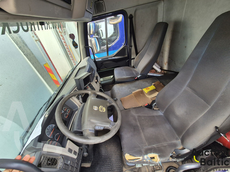 Volvo FL240 - Камион фургон: снимка 5 Volvo FL240 - Камион фургон: снимка 5