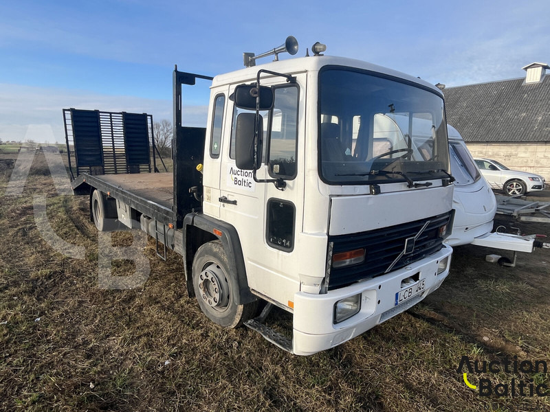 Volvo FL4-6 - Камион пътна помощ: снимка 1 Volvo FL4-6 - Камион пътна помощ: снимка 1