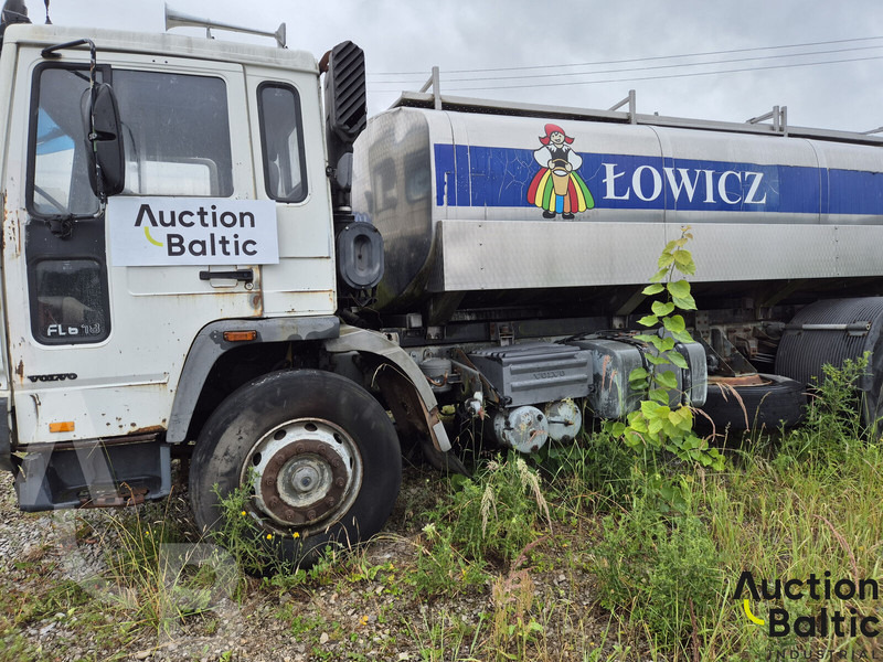 Volvo FL6 - Камион цистерна: снимка 2 Volvo FL6 - Камион цистерна: снимка 2