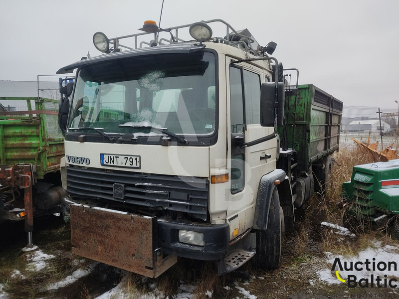 Volvo FL618 - Самосвал камион, Камион с кран: снимка 1 Volvo FL618 - Самосвал камион, Камион с кран: снимка 1