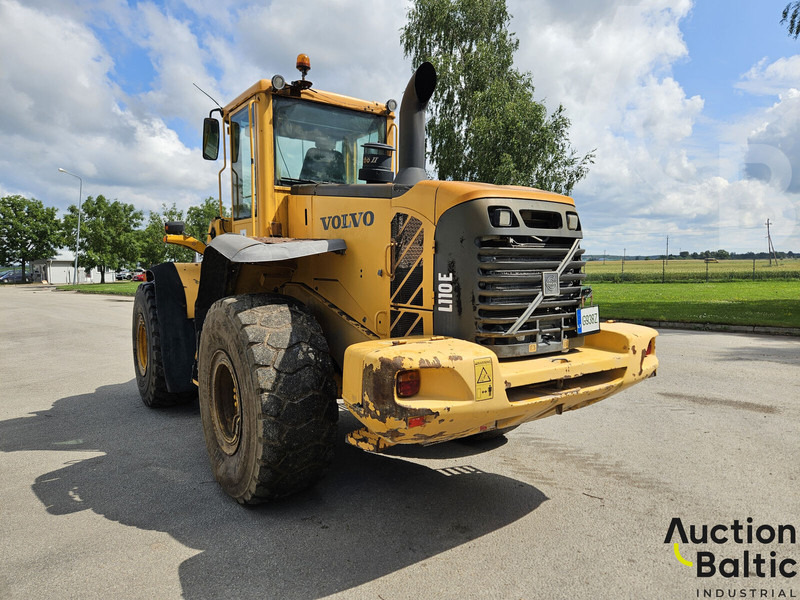 Volvo L 110 E - Колесен товарач: снимка 4 Volvo L 110 E - Колесен товарач: снимка 4