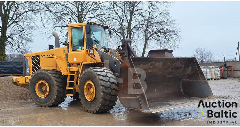 Volvo L 180 E - Колесен товарач: снимка 2 Volvo L 180 E - Колесен товарач: снимка 2