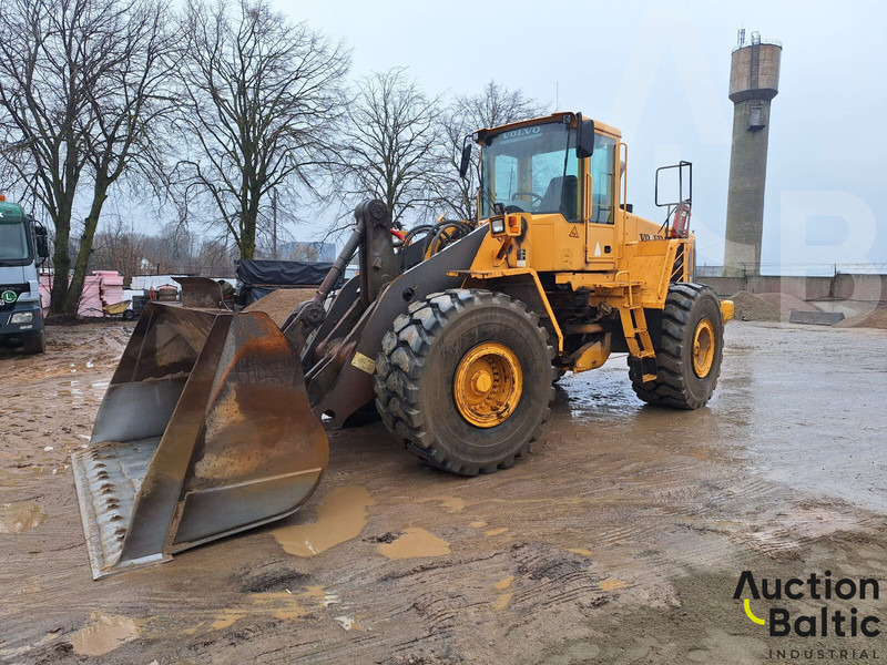 Volvo L 180 E - Колесен товарач: снимка 1 Volvo L 180 E - Колесен товарач: снимка 1
