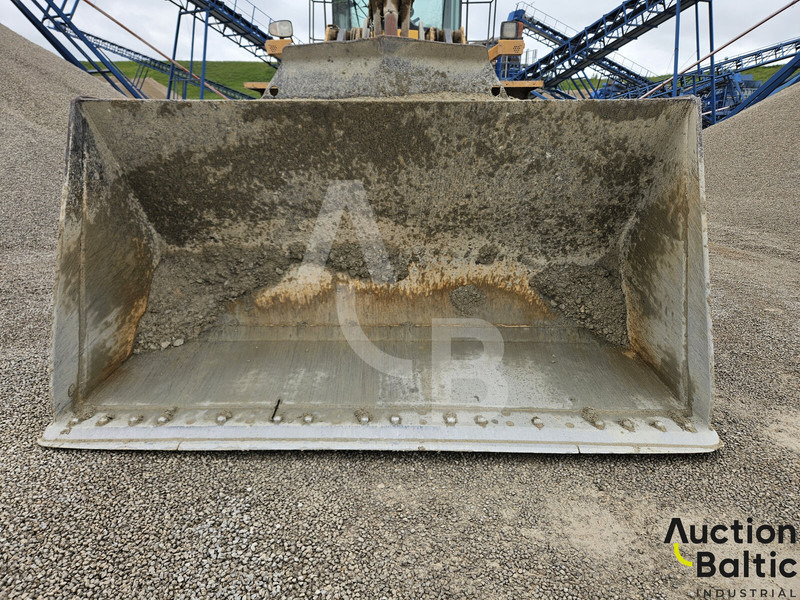 Volvo L 180 F - Колесен товарач: снимка 5 Volvo L 180 F - Колесен товарач: снимка 5