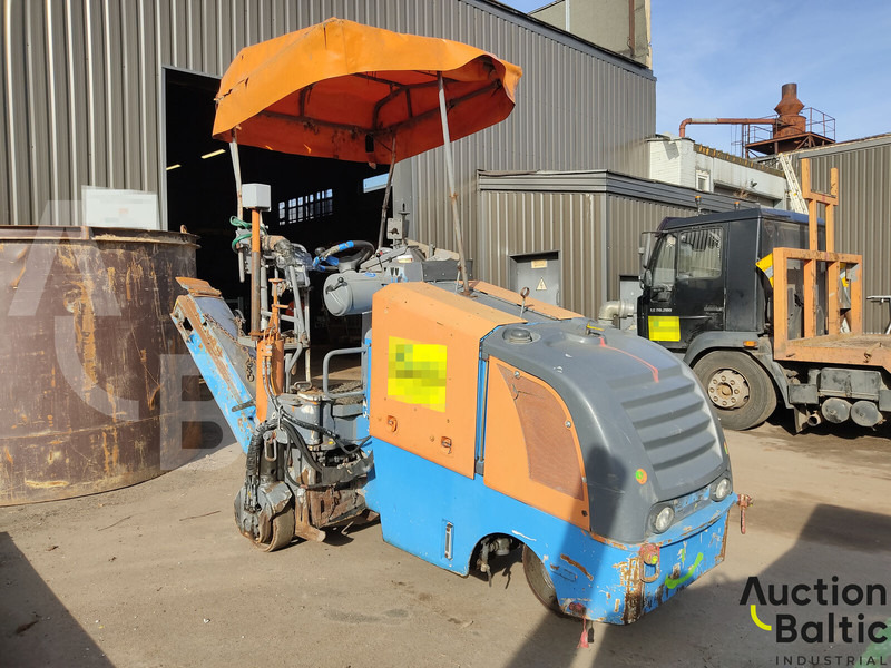 Wirtgen W35DC - Техника за слагане на асфалт: снимка 1 Wirtgen W35DC - Техника за слагане на асфалт: снимка 1