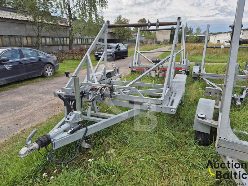 Ta-no T4A - Брезентово полуремарке: снимка 1 Ta-no T4A - Брезентово полуремарке: снимка 1