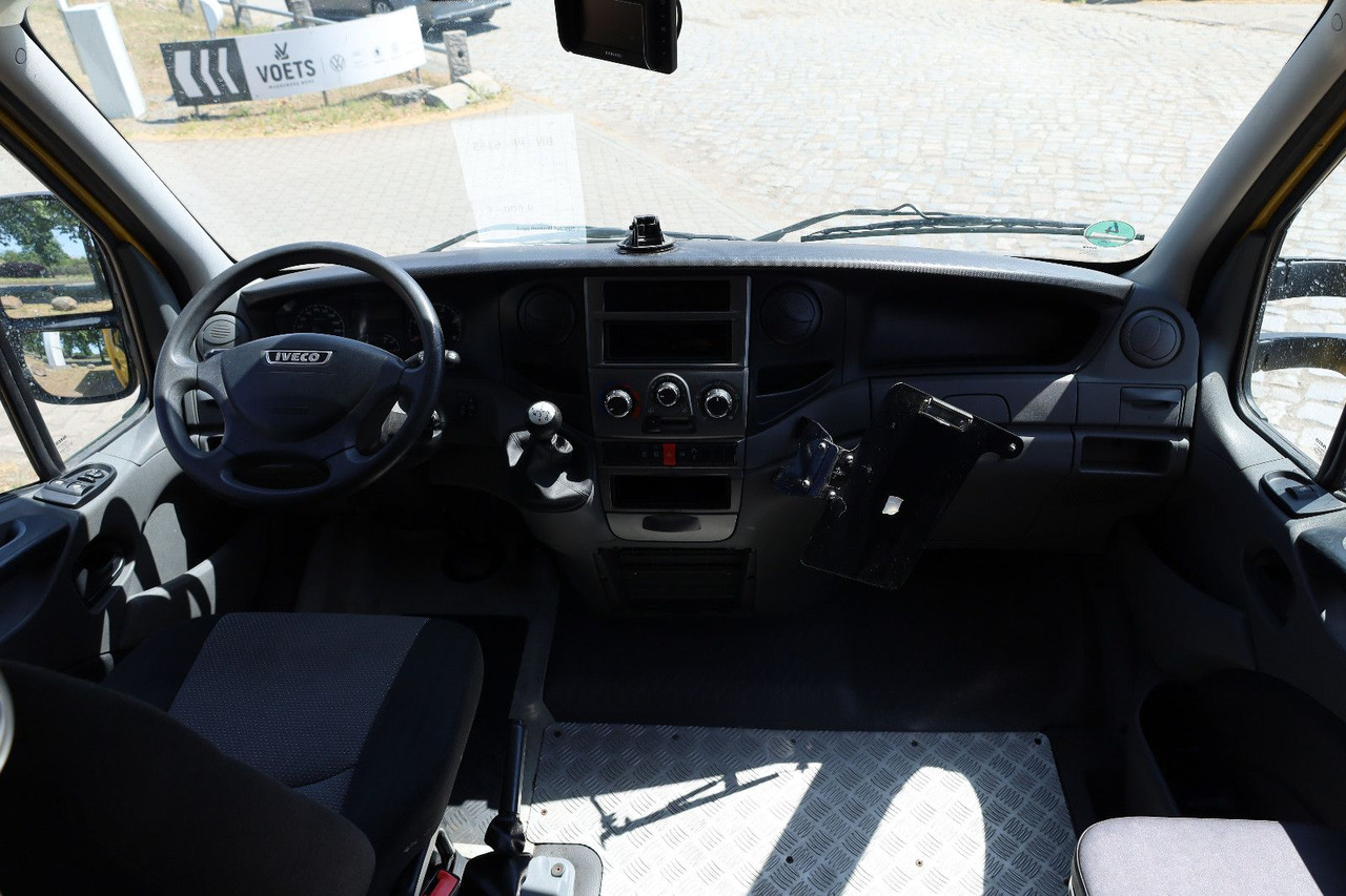 Лекотоварен автомобил фургон Iveco Daily/ Regalsystem/Luftfeder/KURZ: снимка 9