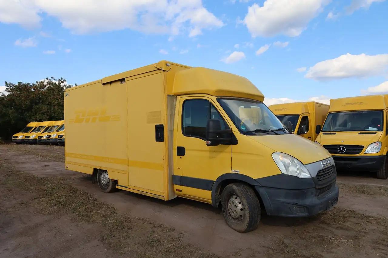 Iveco IS35SI2AA Daily/ Regalsystem/Luftfeder/1. Hand - Лекотоварен автомобил фургон: снимка 3 Iveco IS35SI2AA Daily/ Regalsystem/Luftfeder/1. Hand - Лекотоварен автомобил фургон: снимка 3