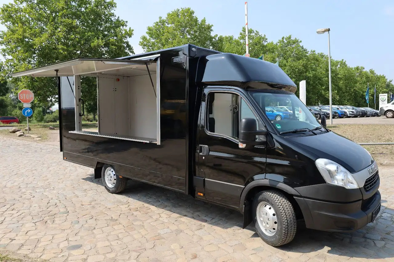 Iveco IS35SI2AA/ FOODTRUCK/Daily/EU5/1. Hand - Магазин камион: снимка 1 Iveco IS35SI2AA/ FOODTRUCK/Daily/EU5/1. Hand - Магазин камион: снимка 1