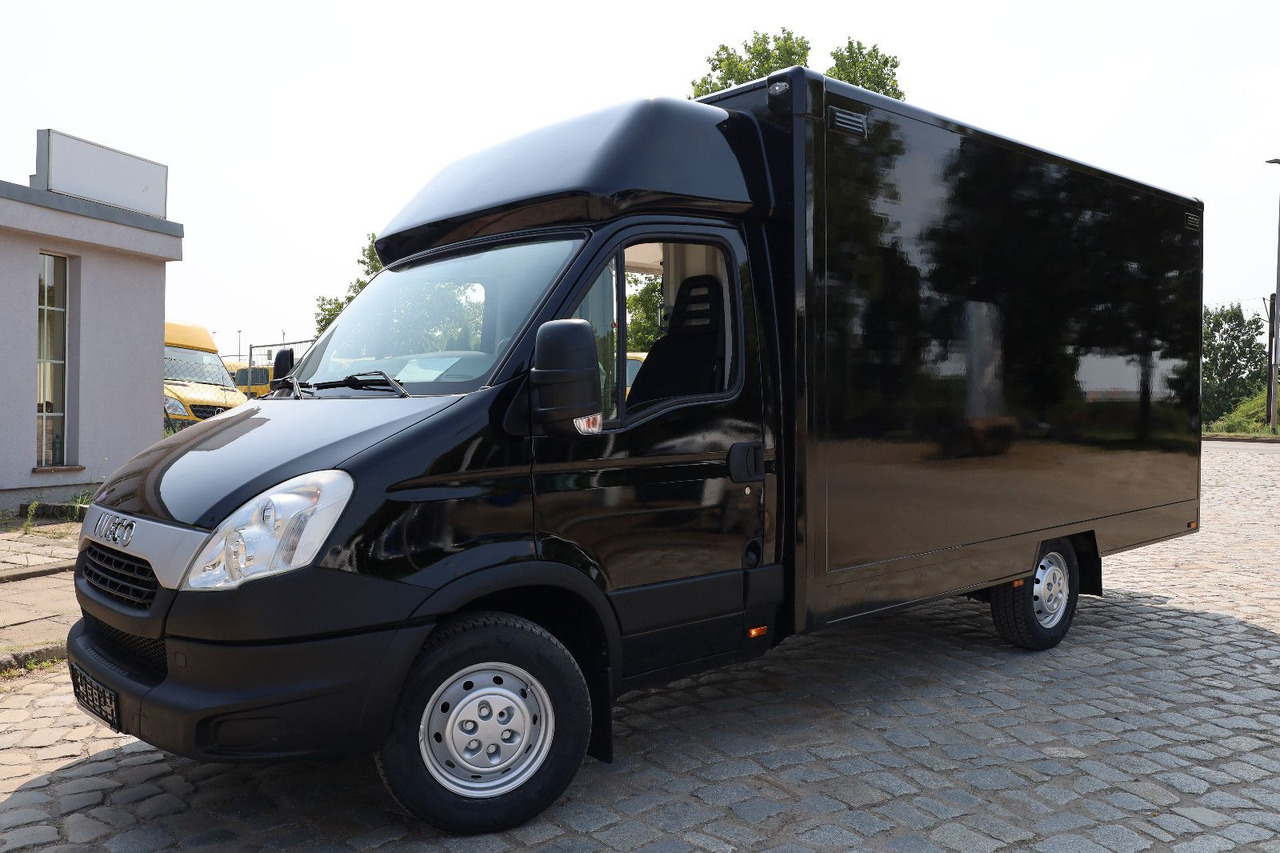 Iveco IS35SI2AA/ FOODTRUCK/Daily/EU5/1. Hand - Лекотоварен автомобил фургон: снимка 5 Iveco IS35SI2AA/ FOODTRUCK/Daily/EU5/1. Hand - Лекотоварен автомобил фургон: снимка 5