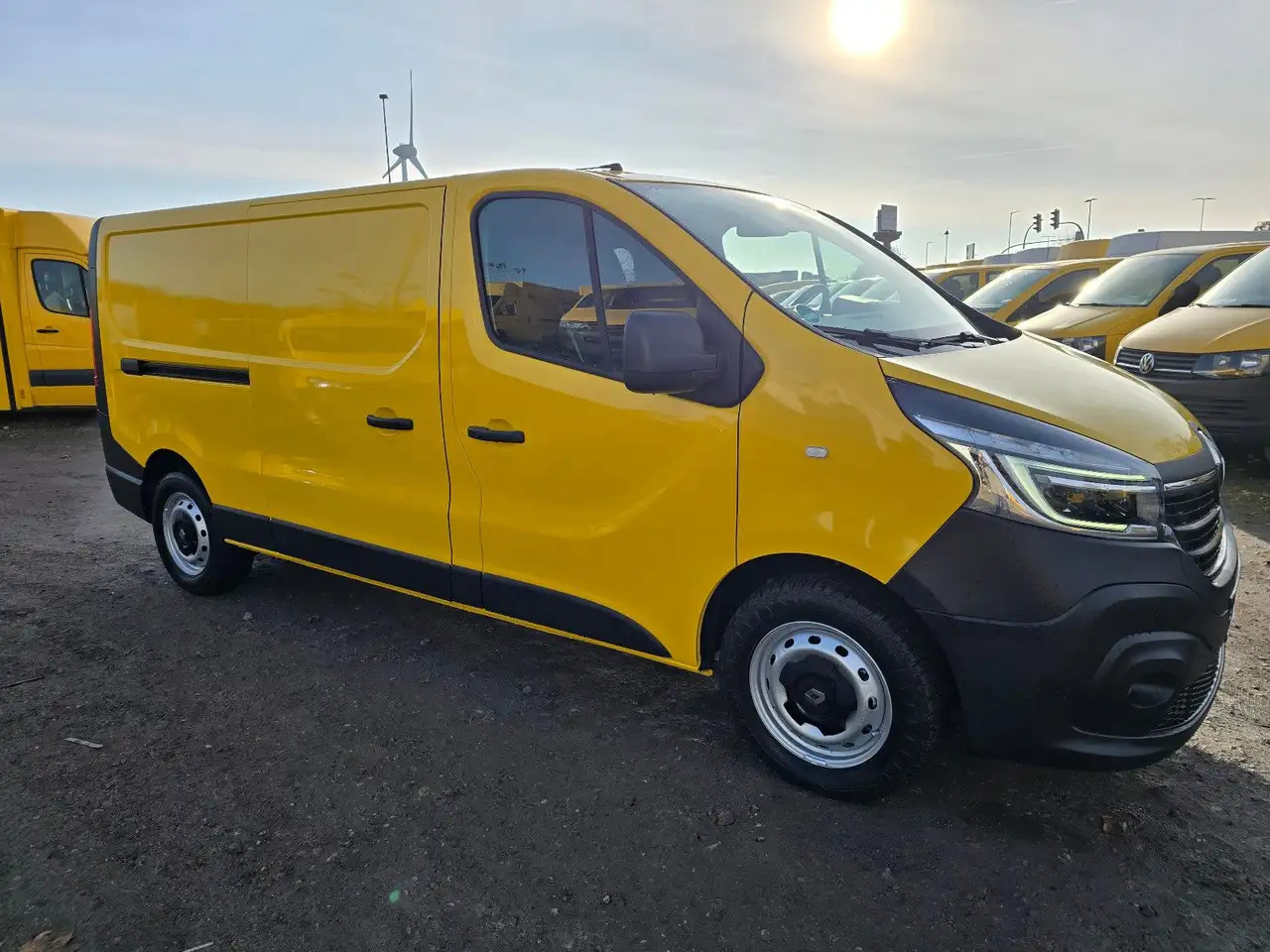 Renault Trafic Kasten L2H1 3,0t Komfort - Товарен бус: снимка 2 Renault Trafic Kasten L2H1 3,0t Komfort - Товарен бус: снимка 2