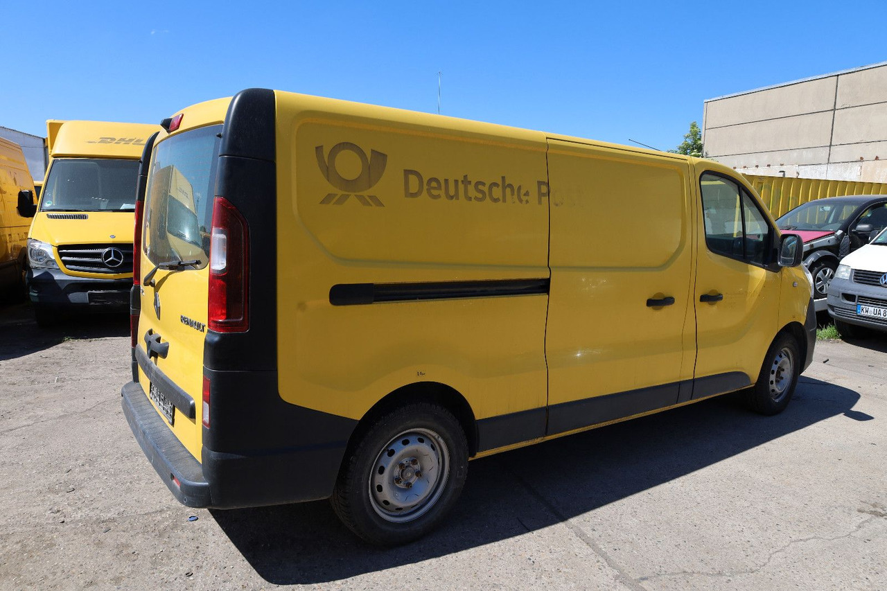 Renault Trafic Komfort/1. Hand/88kW/ MOTORSCHADEN - Малък ван: снимка 4 Renault Trafic Komfort/1. Hand/88kW/ MOTORSCHADEN - Малък ван: снимка 4