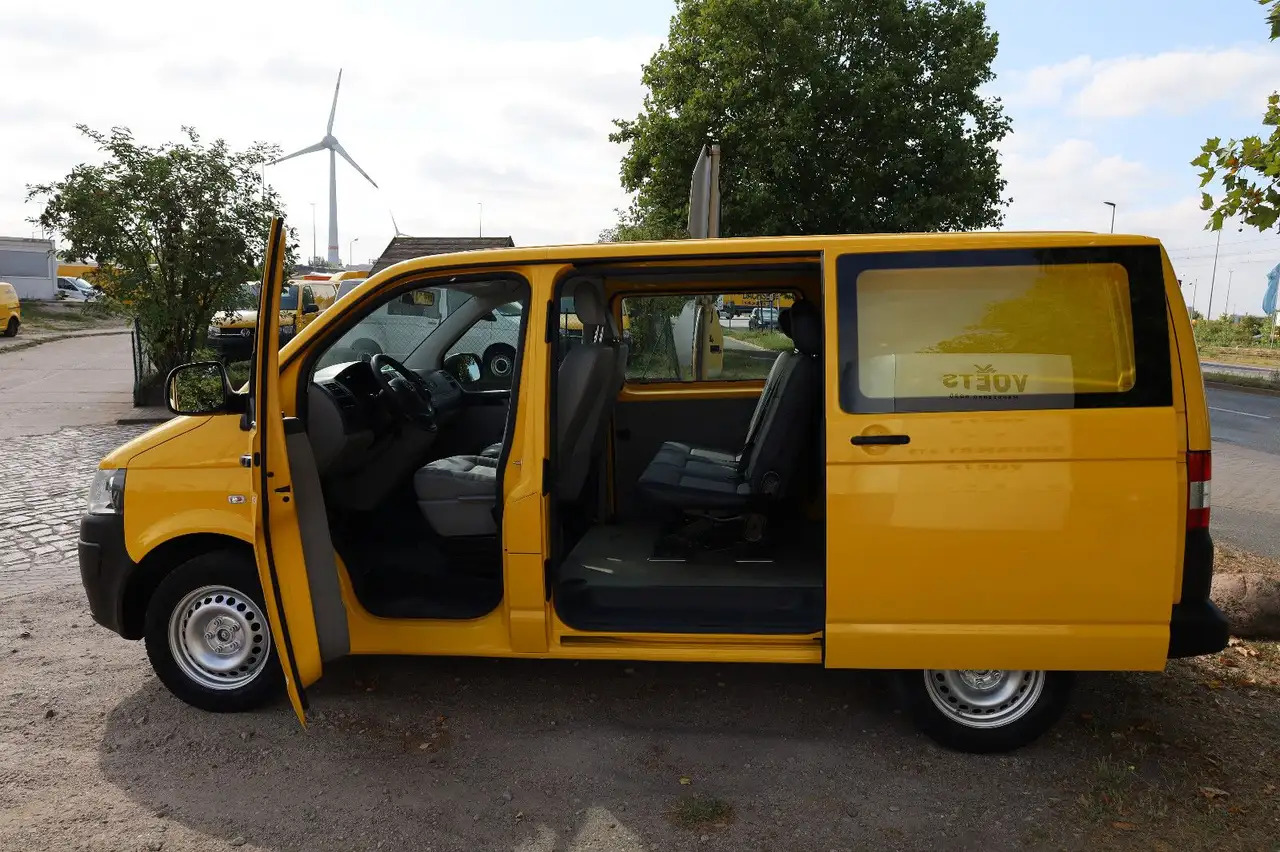 Volkswagen T5 Transporter/ 2.0 TDI/EU5/1.Hand/5-Sitze - Бус с двойна кабина: снимка 1 Volkswagen T5 Transporter/ 2.0 TDI/EU5/1.Hand/5-Sitze - Бус с двойна кабина: снимка 1