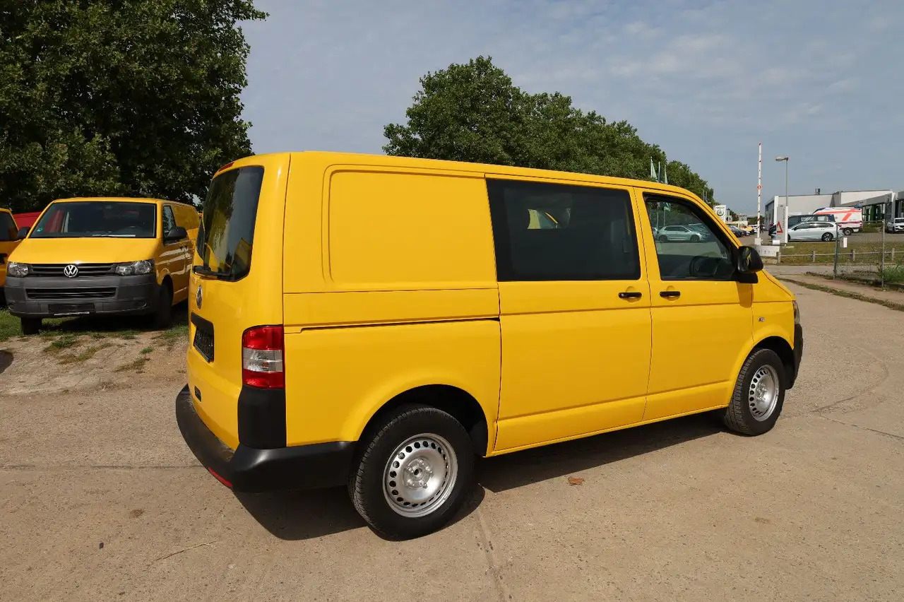 Volkswagen T5 Transporter/ 2.0 TDI/EU5/1.Hand - Товарен бус: снимка 5 Volkswagen T5 Transporter/ 2.0 TDI/EU5/1.Hand - Товарен бус: снимка 5